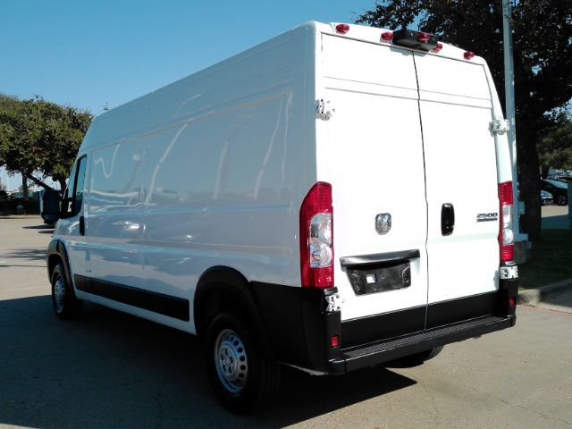 Used 2025 RAM ProMaster 2500 w/ Convenience Group FWD image 15