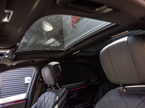 Used 2021 Mercedes-Benz S 580 4MATIC Sedan image 14