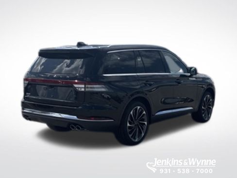 New 2026 Lincoln Aviator Reserve AWD/4WD image 3