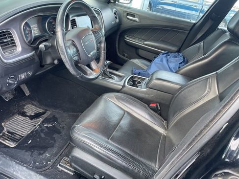 Used 2019 Dodge Charger SXT w/ Plus Group image 16