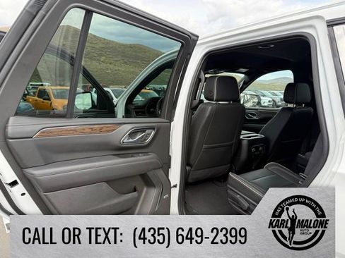Used 2024 Chevrolet Tahoe Premier AWD/4WD image 25