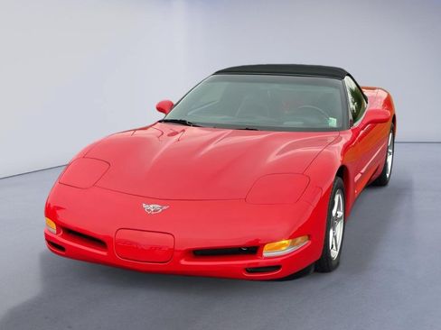 Used 2003 Chevrolet Corvette Convertible w/ Preferred Equipment Group1 RWD image 1