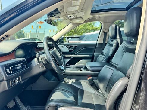 Used 2021 Lincoln Aviator Reserve w/ Equipment Group 210A AWD/4WD image 9