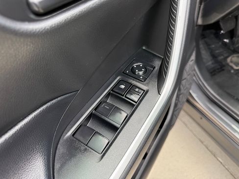 Used 2024 Toyota RAV4 LE AWD/4WD image 29