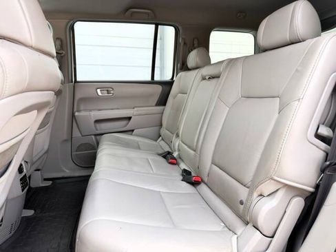 Used 2010 Honda Pilot EX-L image 11