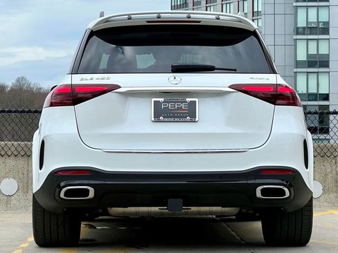 Certified 2025 Mercedes-Benz GLE 450 4MATIC image 7