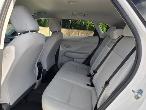Used 2025 Hyundai Kona SEL AWD/4WD image 14