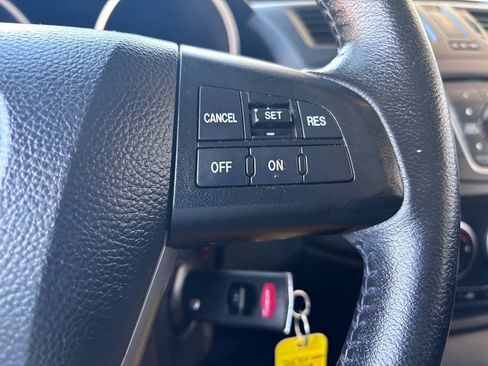 Used 2013 MAZDA MAZDA5 Touring FWD image 28