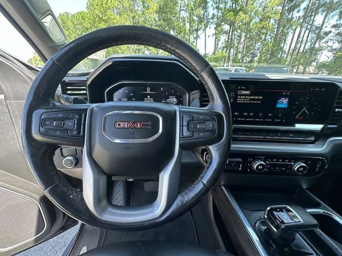 Certified 2022 GMC Sierra 1500 SLT w/ SLT Premium Plus Package RWD image 11