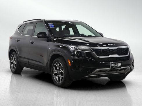 Used 2022 Kia Seltos EX image 7