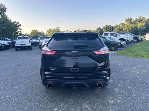 Used 2020 Ford Edge ST w/ Equipment Group 401A AWD/4WD image 5