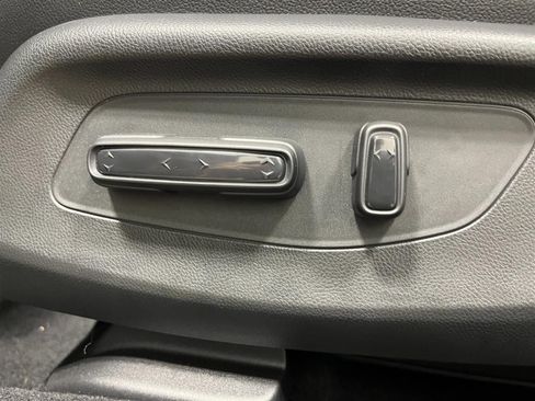 New 2026 Honda HR-V EX-L image 14