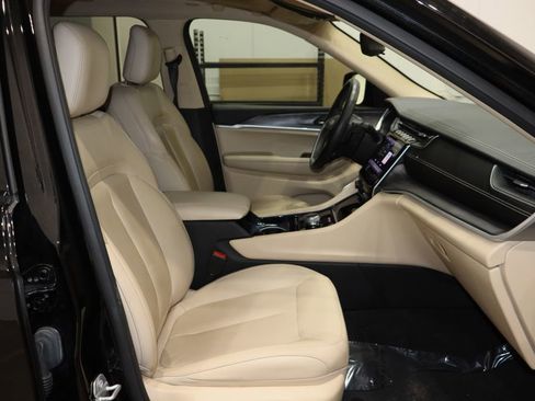 Used 2021 Jeep Grand Cherokee L Limited image 18