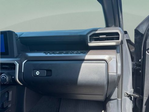 Used 2024 Toyota Tacoma SR5 RWD image 28