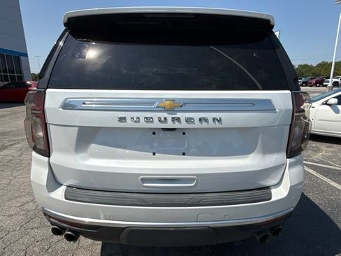 Used 2021 Chevrolet Suburban High Country w/ Premium Package RWD image 3