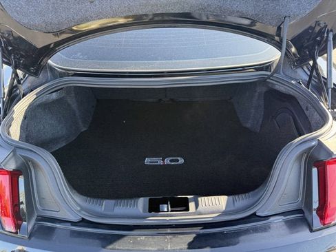 Used 2019 Ford Mustang GT Premium image 6