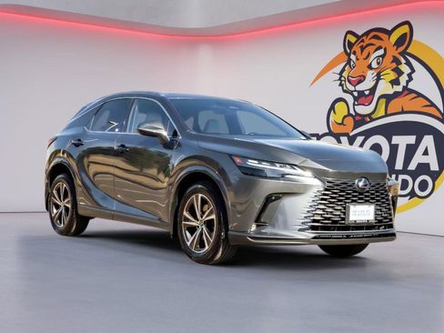 Used 2024 Lexus RX 350 Premium image 3