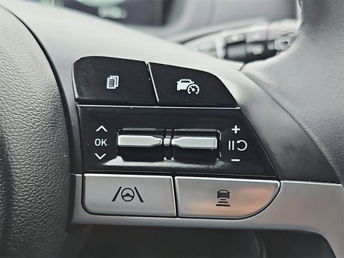 Used 2023 Hyundai Tucson SEL w/ Convenience Package image 18