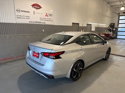 New 2025 Nissan Versa SR w/ Trunk Package image 3