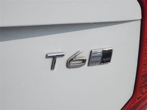 Used 2018 Volvo XC90 T6 Inscription w/ Luxury Package image 8