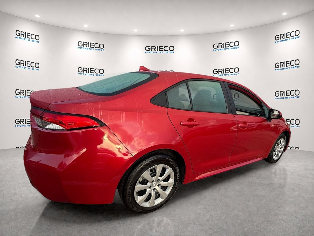 Used 2021 Toyota Corolla LE FWD image 7