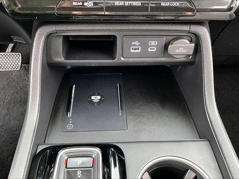 Used 2023 Honda Pilot Elite image 26