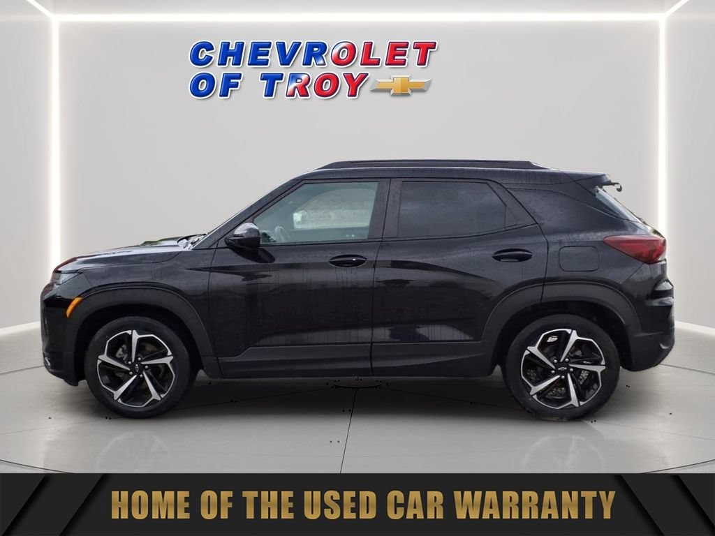 Certified 2022 Chevrolet TrailBlazer RS w/ Sun and Liftgate Package FWD image 5
