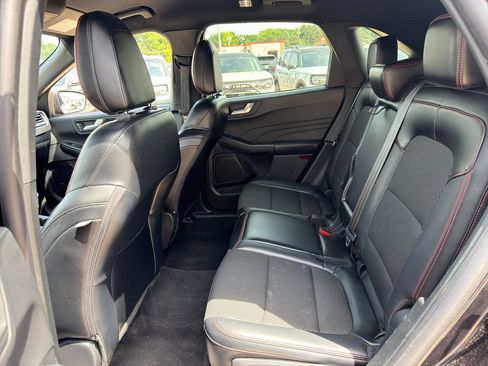 Used 2025 Ford Escape ST-Line FWD image 11