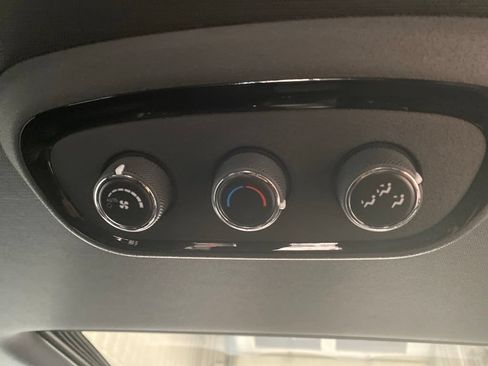Used 2021 Dodge Durango GT AWD/4WD image 17