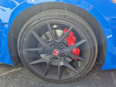 Used 2025 Honda Civic Type R image 6