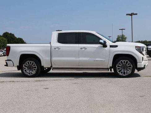 Used 2023 GMC Sierra 1500 Denali Ultimate AWD/4WD image 7