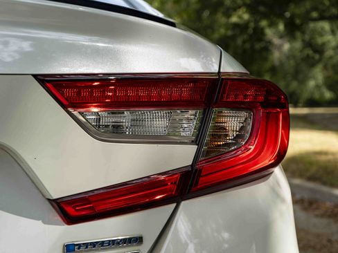 Used 2022 Honda Accord Sport image 10