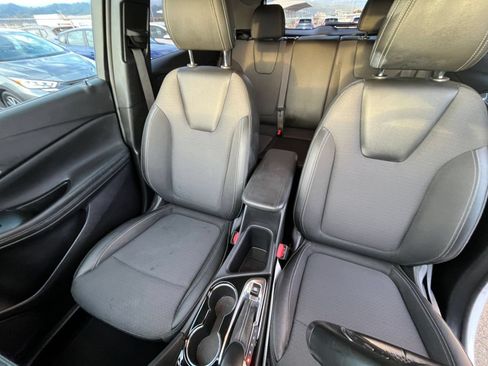 Used 2025 Buick Encore GX Preferred FWD image 34