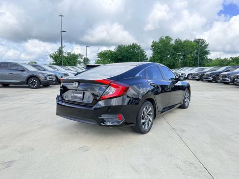 Used 2016 Honda Civic EX image 5