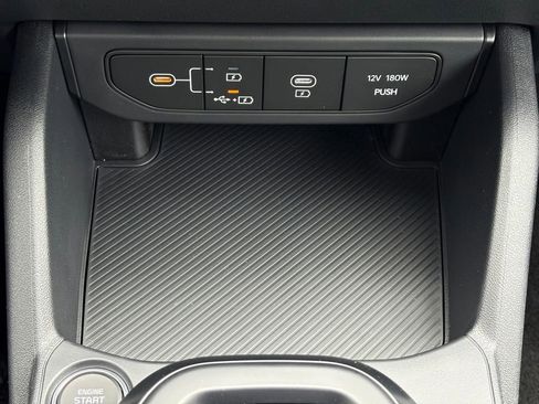 New 2026 Kia K4 FWD image 24