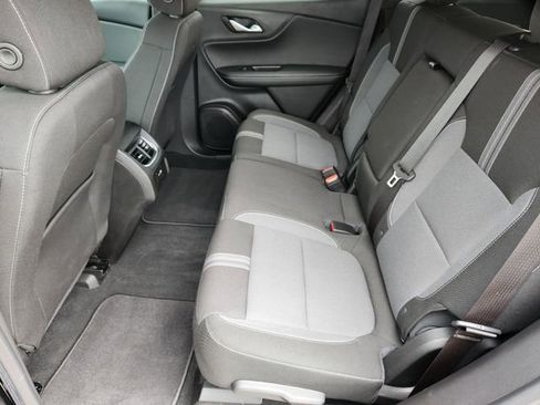 Used 2024 Chevrolet Blazer LT w/ Convenience Package FWD image 12