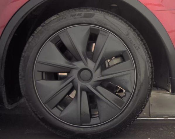 Used 2025 Tesla Model Y Long Range RWD image 12