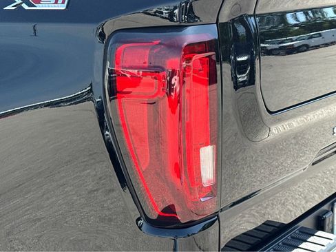 New 2026 GMC Sierra 1500 SLT w/ SLT Premium Plus Package AWD/4WD image 20