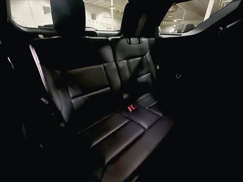 Certified 2025 Ford Explorer ST-Line w/ ST-Line Street Pack image 26