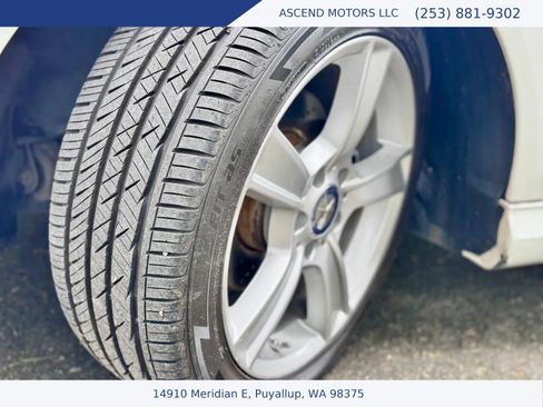 Used 2012 Mercedes-Benz C 250 Coupe image 15