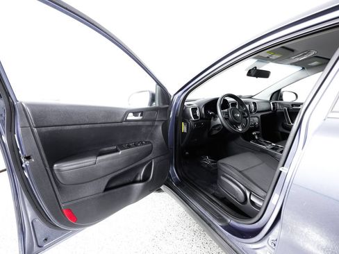 Used 2019 Kia Sportage LX AWD/4WD image 20
