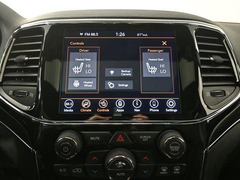 Used 2022 Jeep Grand Cherokee Limited image 29