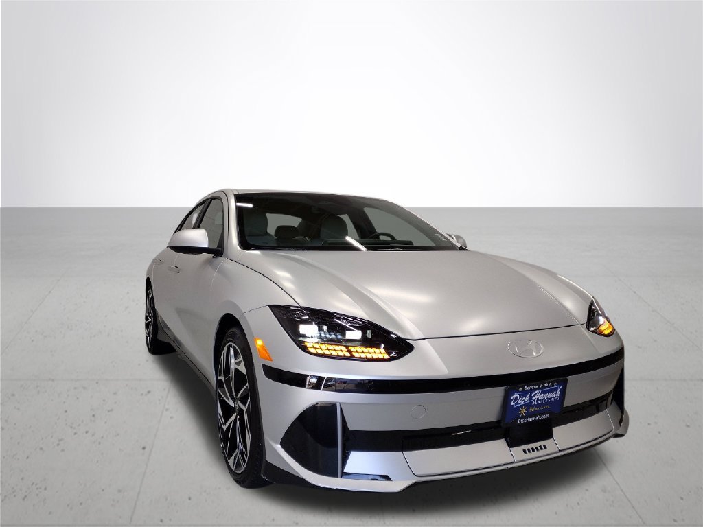 Certified 2023 Hyundai Ioniq 6 SEL w/ Cargo Package RWD image 5