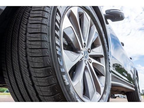 Used 2022 Mercedes-Benz GLE 350 image 9