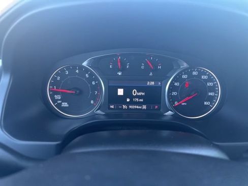 Used 2023 GMC Acadia SLT AWD/4WD image 26