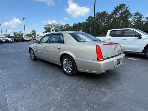 Used 2009 Cadillac DTS FWD image 5