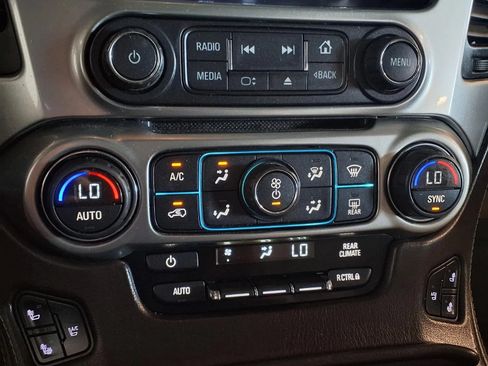 Used 2016 Chevrolet Tahoe LTZ AWD/4WD image 20