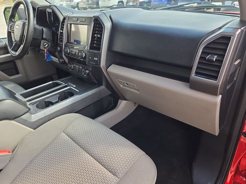 Used 2020 Ford F150 XLT w/ Equipment Group 302A Luxury RWD image 32
