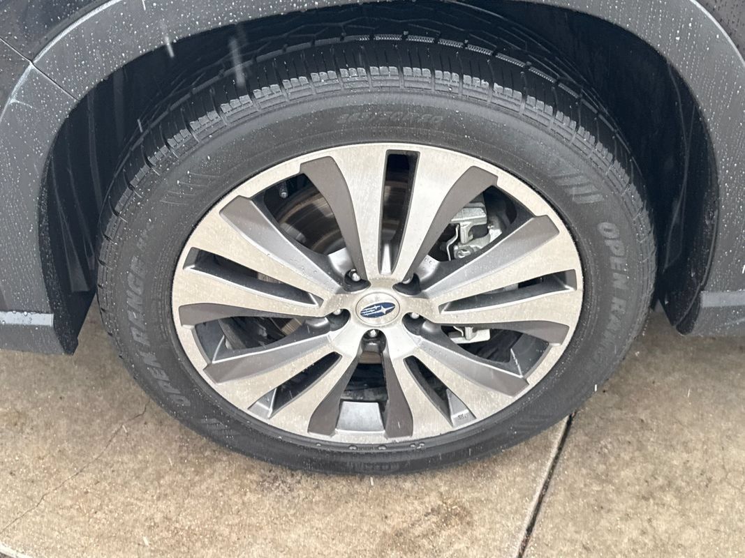 Used 2022 Subaru Ascent Limited AWD/4WD image 11