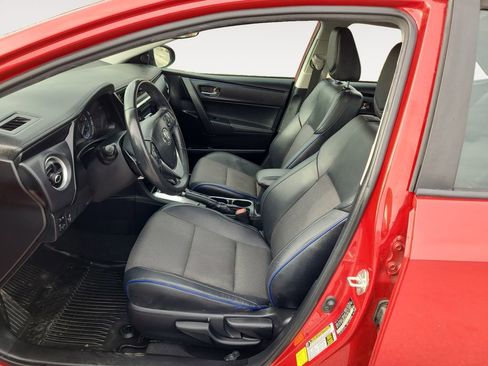 Used 2019 Toyota Corolla SE image 9